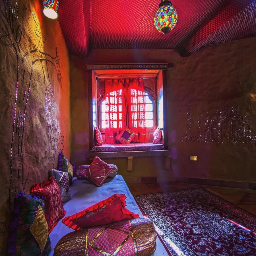 Mud Mirror Guesthouse Джайсалмер Екстер'єр фото